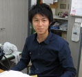 BOSS　フットサルユニフォームへ。